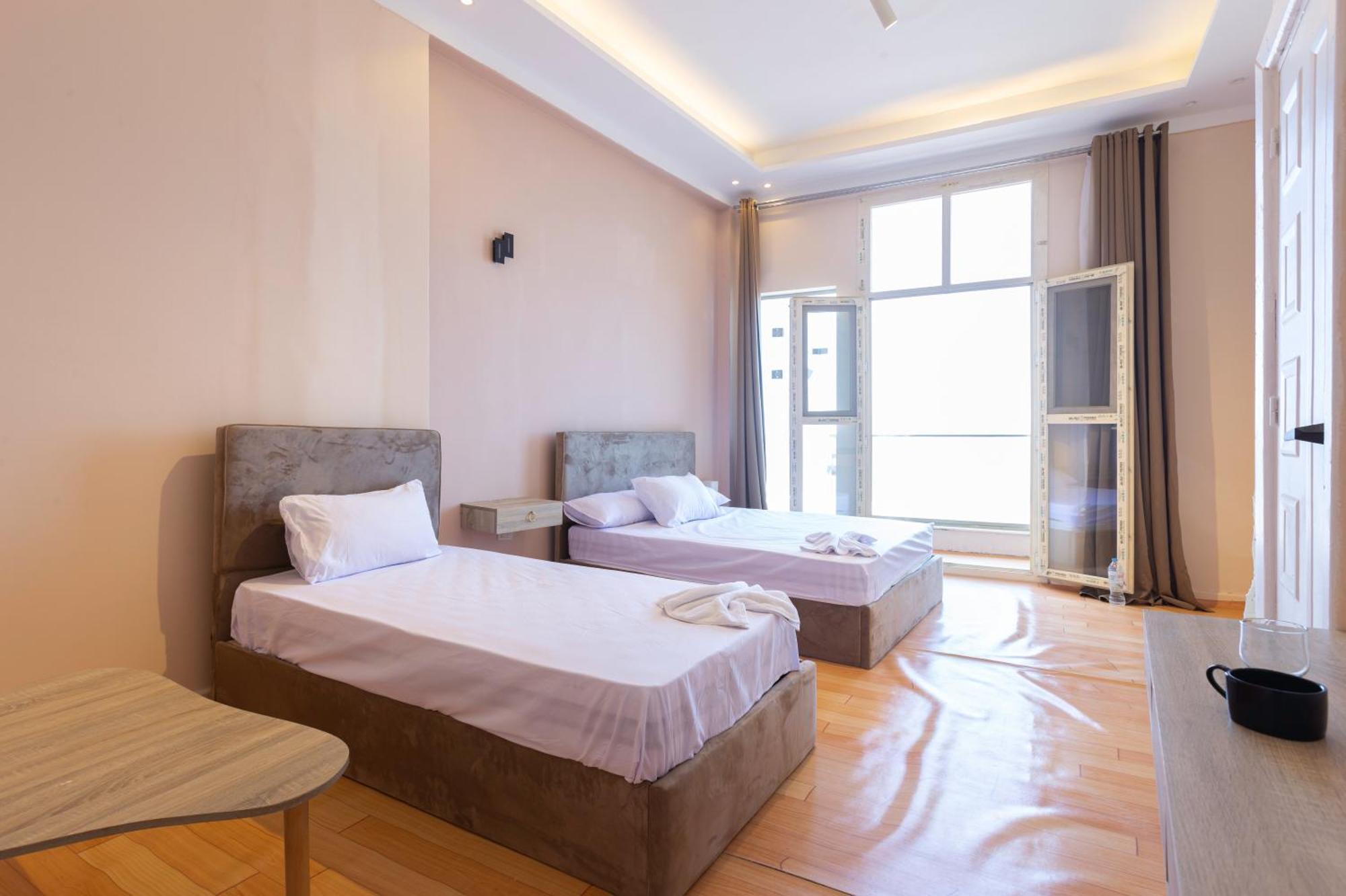 Hyat Hostel & Suites アレクサンドリア エクステリア 写真